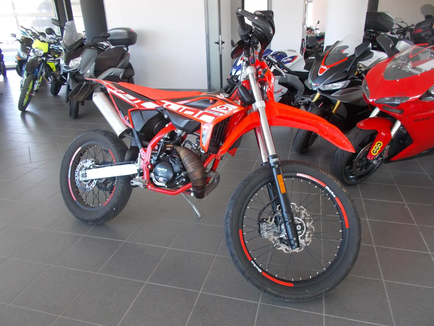 Beta RR 50 ENDURO Naranja - 1