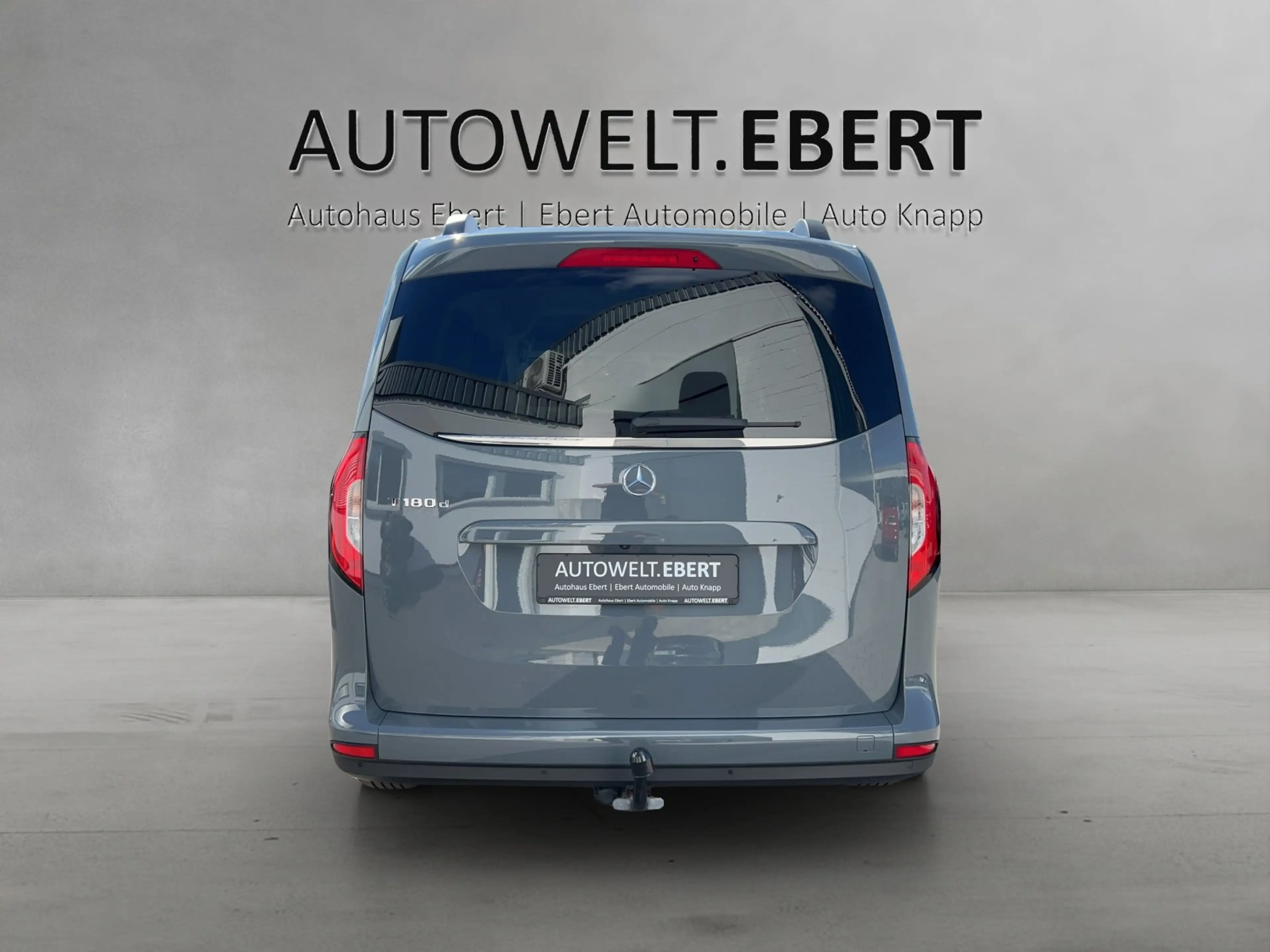 Mercedes-Benz T-Class 180 d Edition Aut. AHK/KAMERA/LEDER/SHZ/LED/ — photo 4