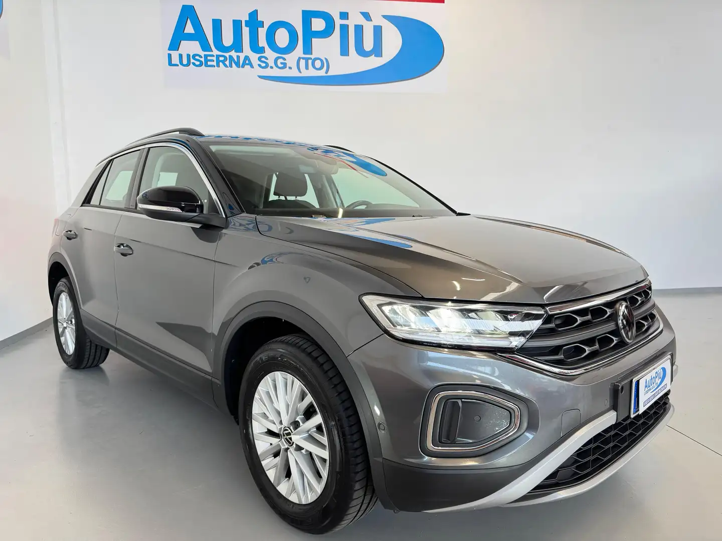 Volkswagen T-Roc T-Roc I 2022 1.5 tsi Style dsg Gris - 1