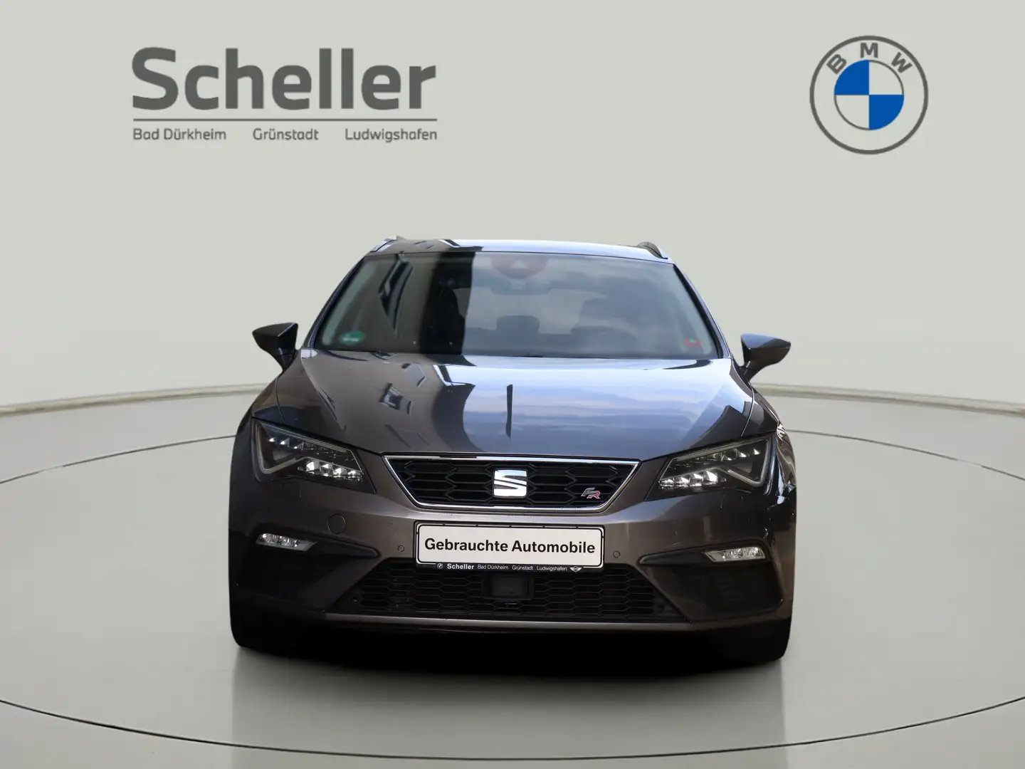 SEAT Leon ST 1.4TSI DSG *Verkauf nur an Händler* Zwart - 2