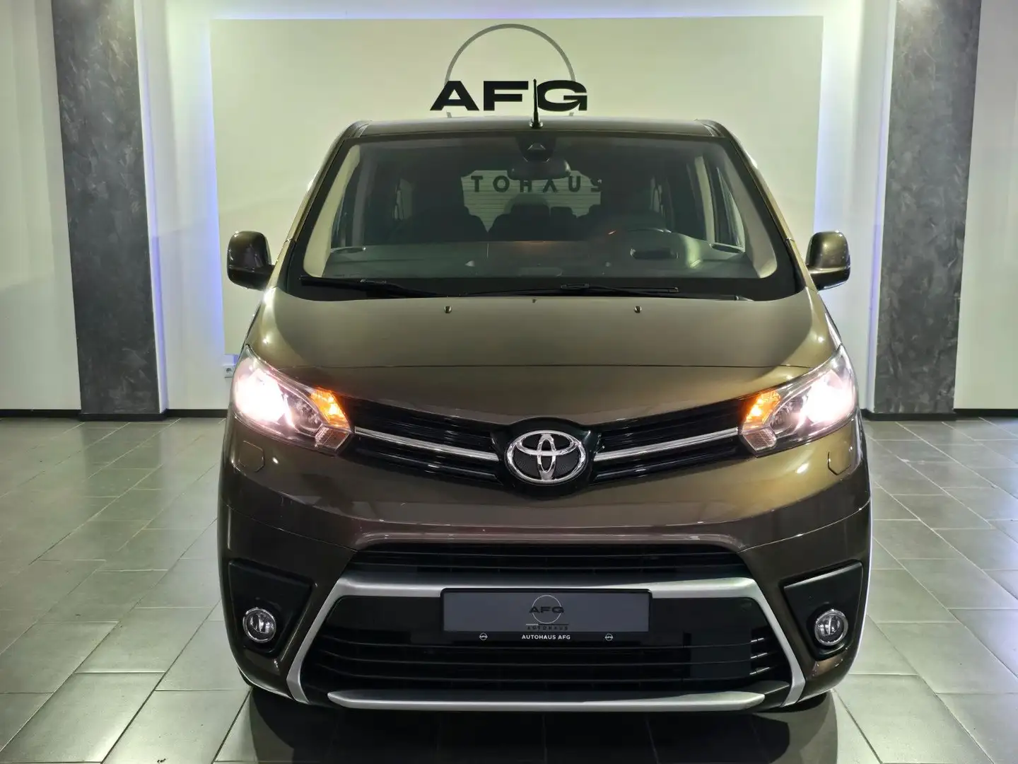 Toyota Proace Verso*8-SITZER*AUTOMATIK - 2