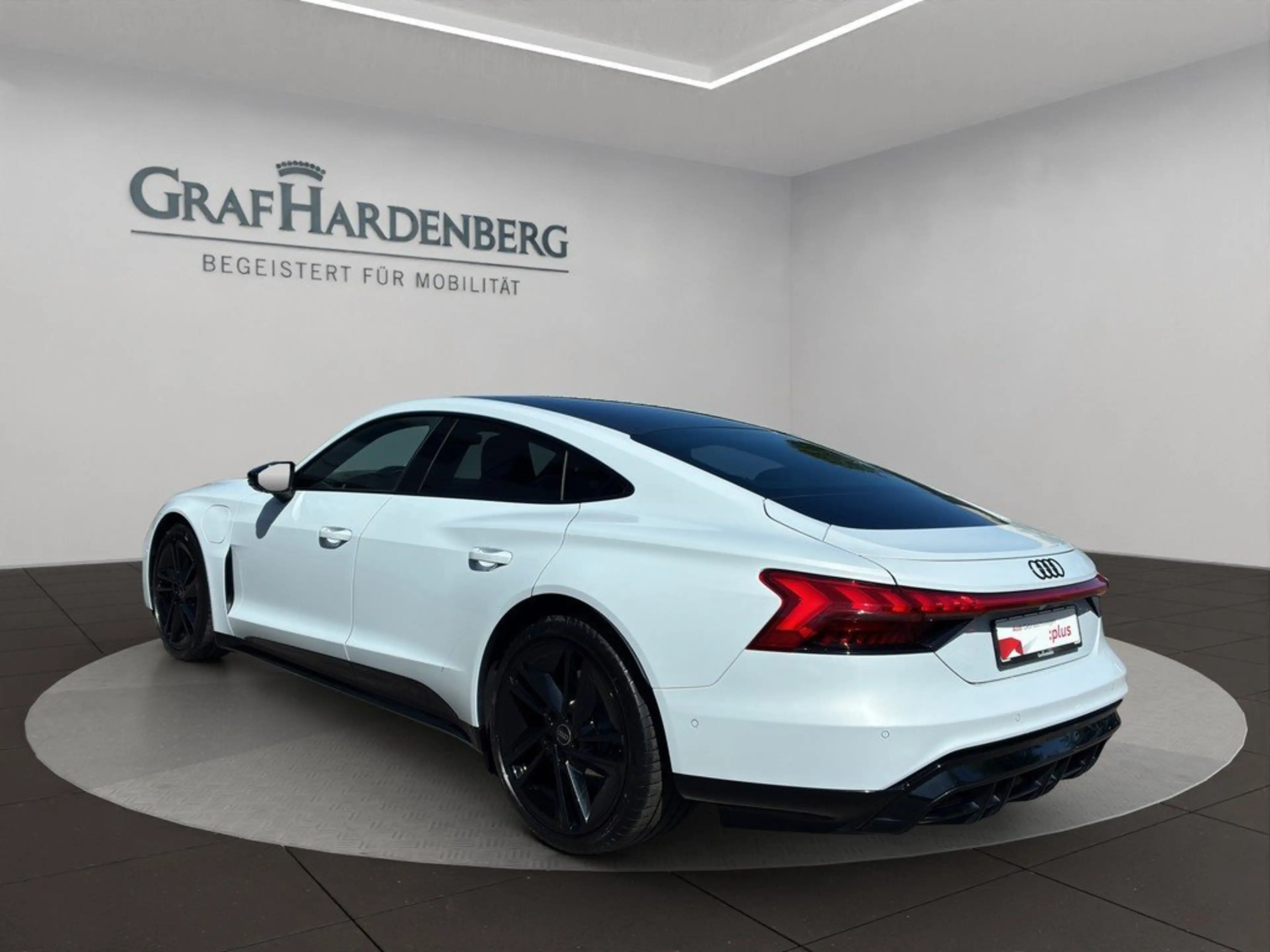 Audi e-tron GT quattro Matrix B&O Navi 360°Kamera ACC — photo 4