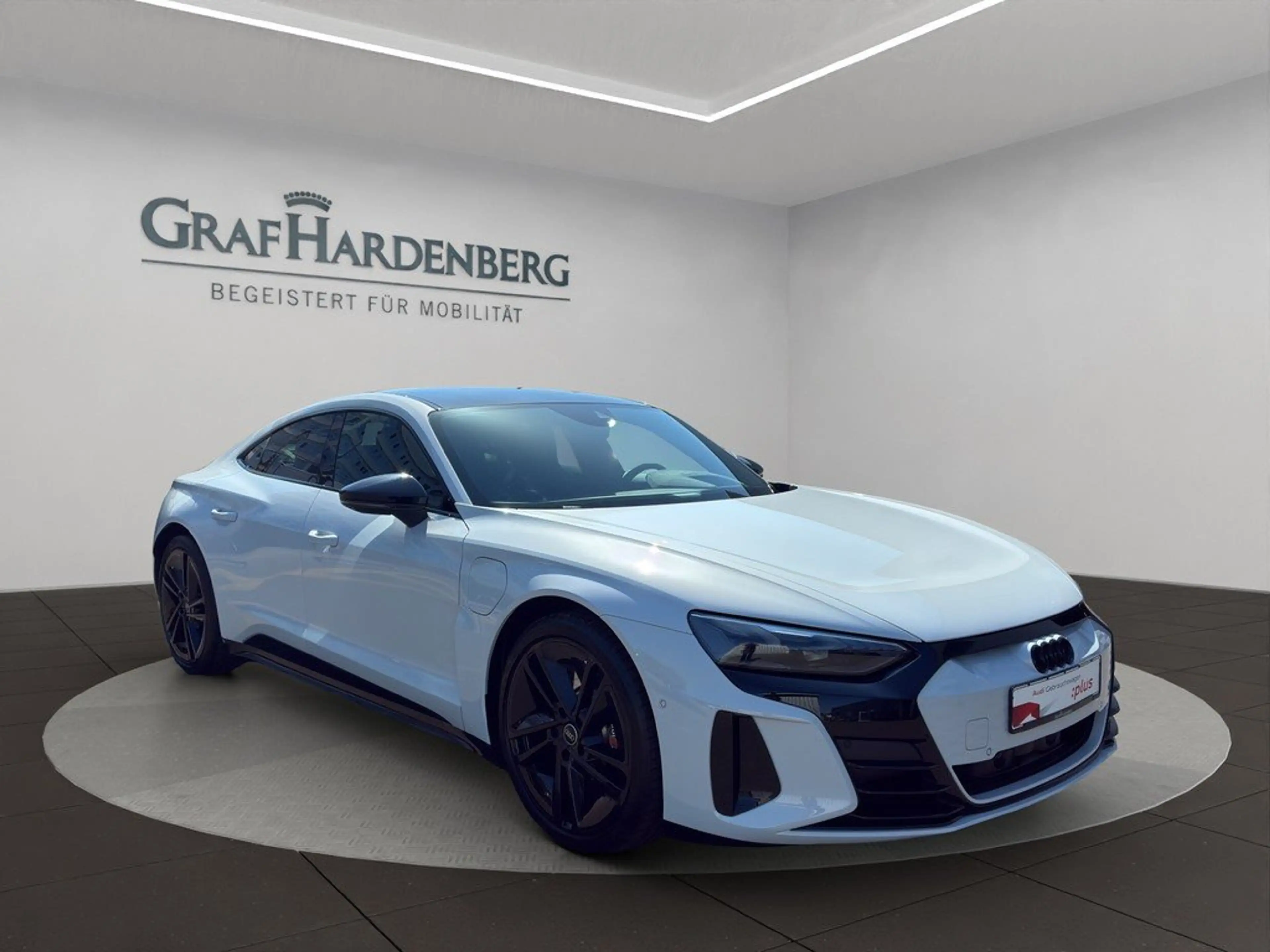 Audi e-tron GT quattro Matrix B&O Navi 360°Kamera ACC — photo 8