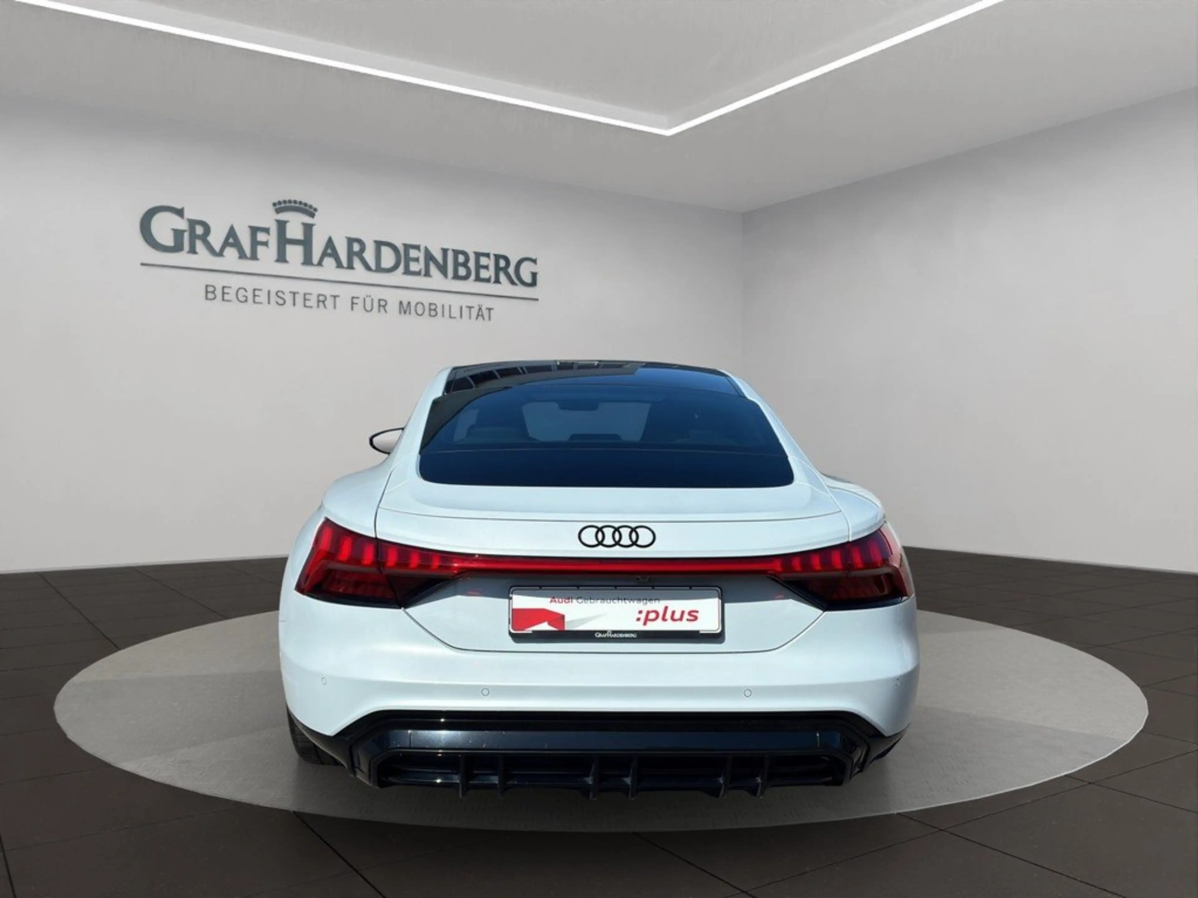 Audi e-tron GT quattro Matrix B&O Navi 360°Kamera ACC — photo 5