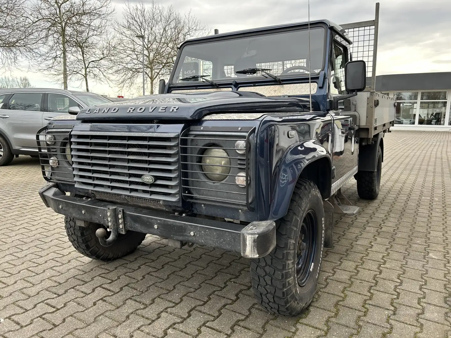 Land Rover Defender 130 LKW Kipper Bleu - 2