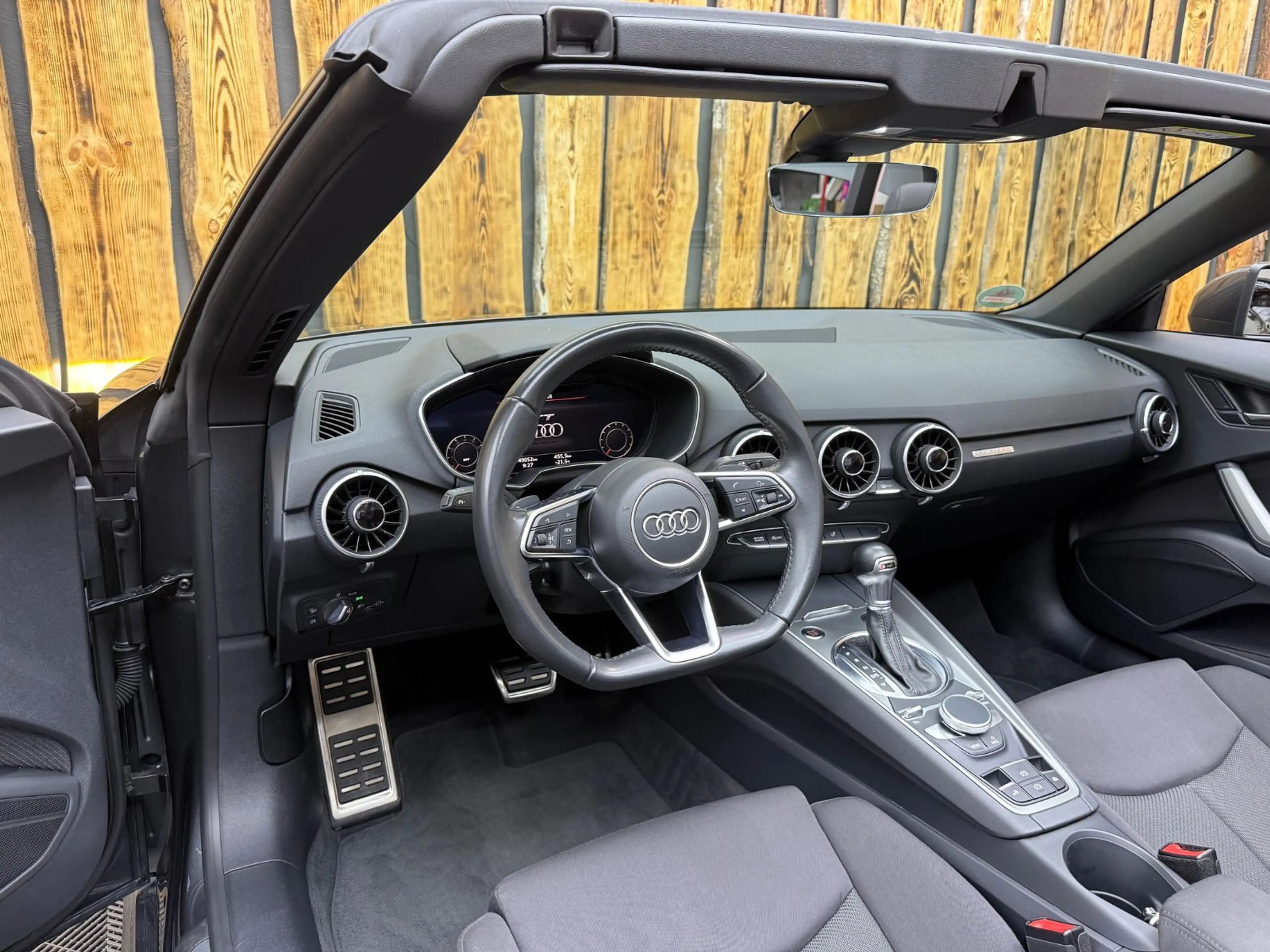 Audi TT 45 TFSI quattro — photo 6