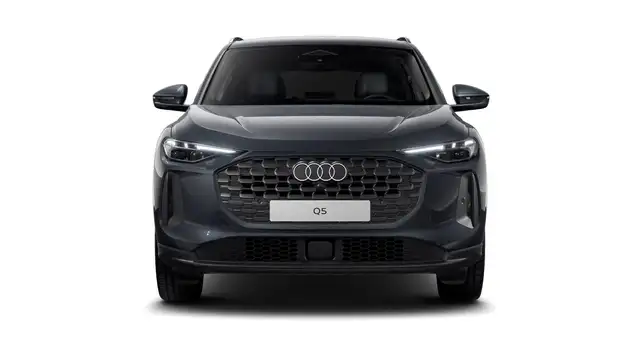 Audi Q5 view 6