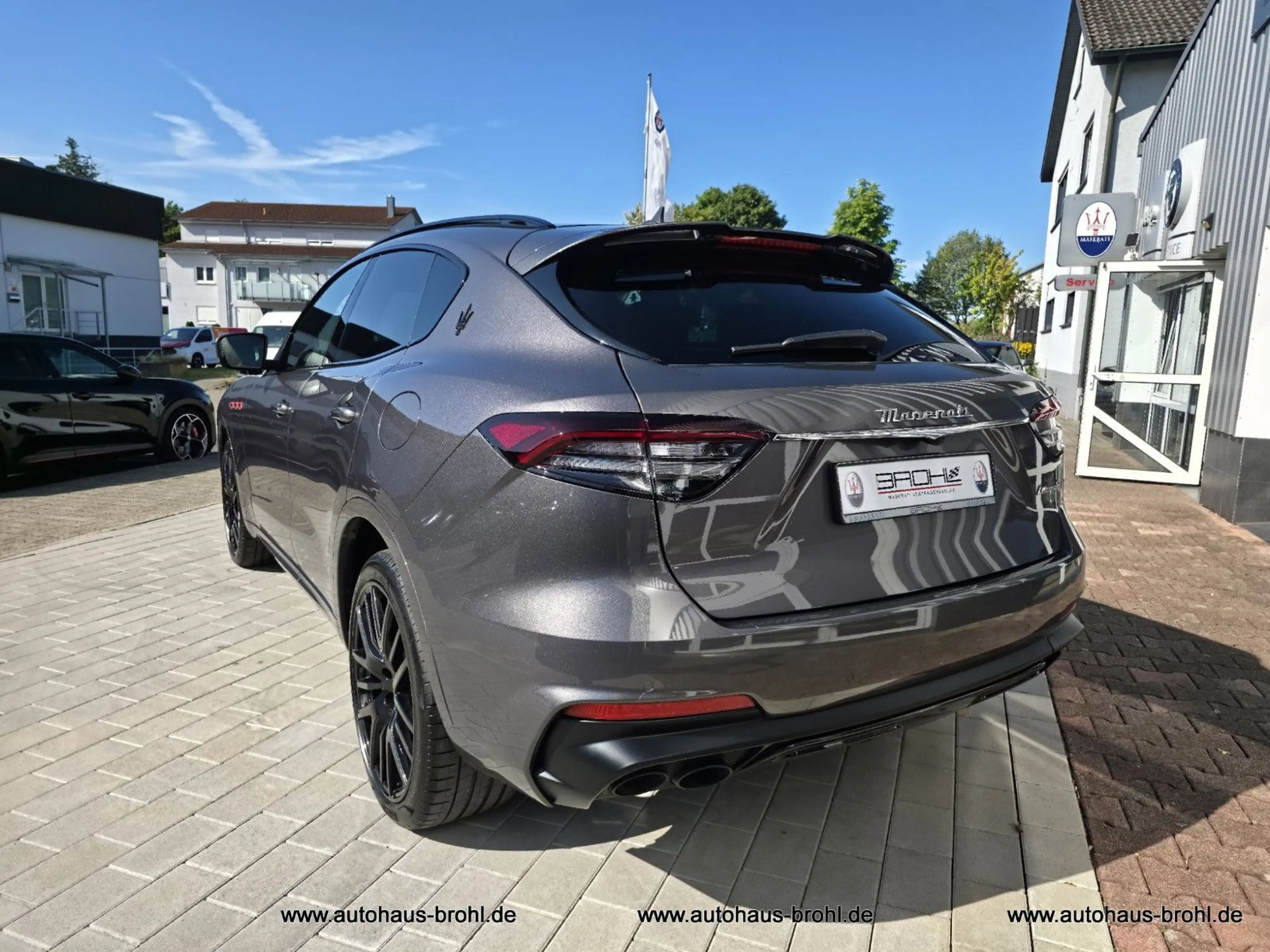 Maserati Levante 3.0 V6 430HP Modena S Auto 4WD — photo 5