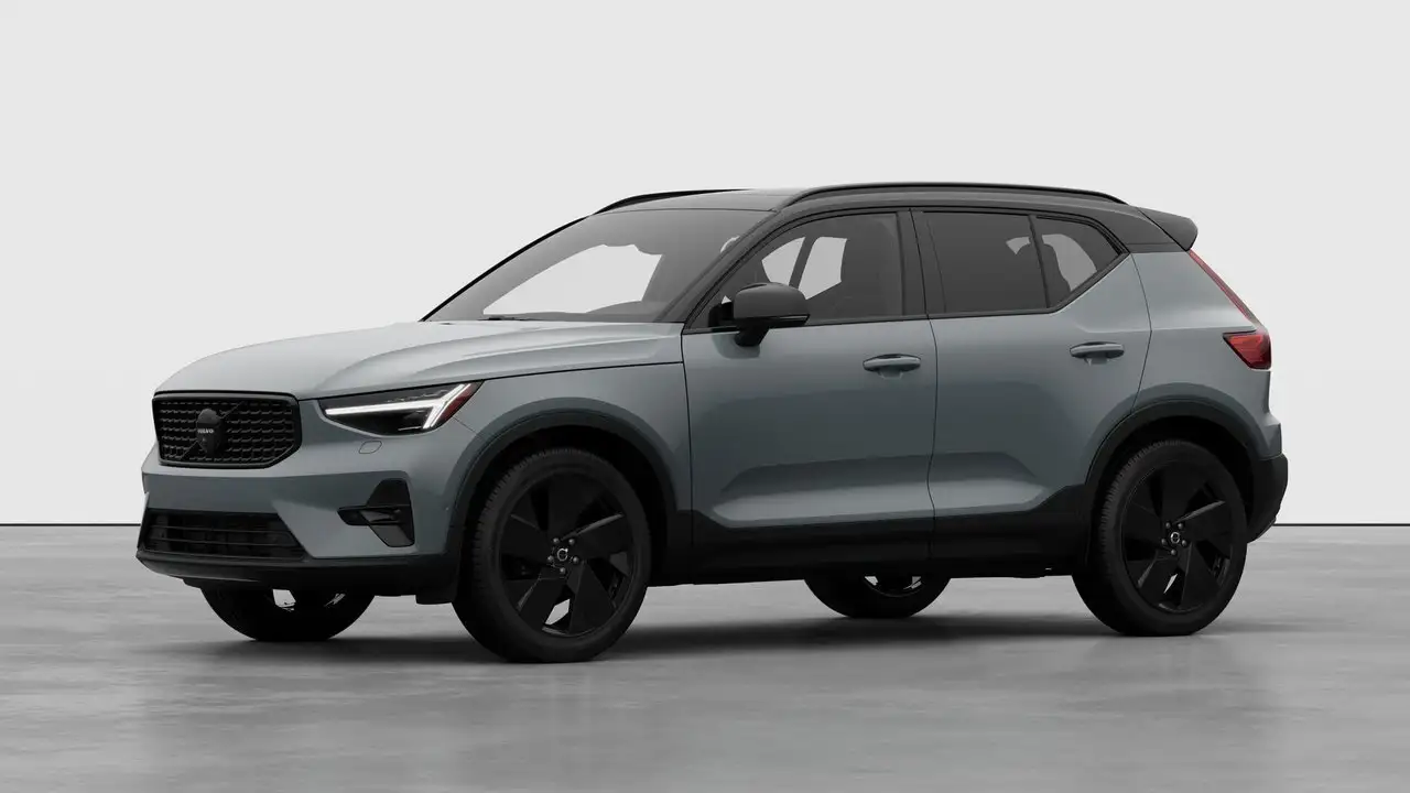 2026 Volvo XC40