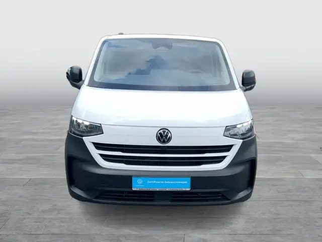 Volkswagen Transporter view 8
