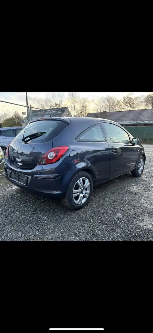 Opel Corsa - 1