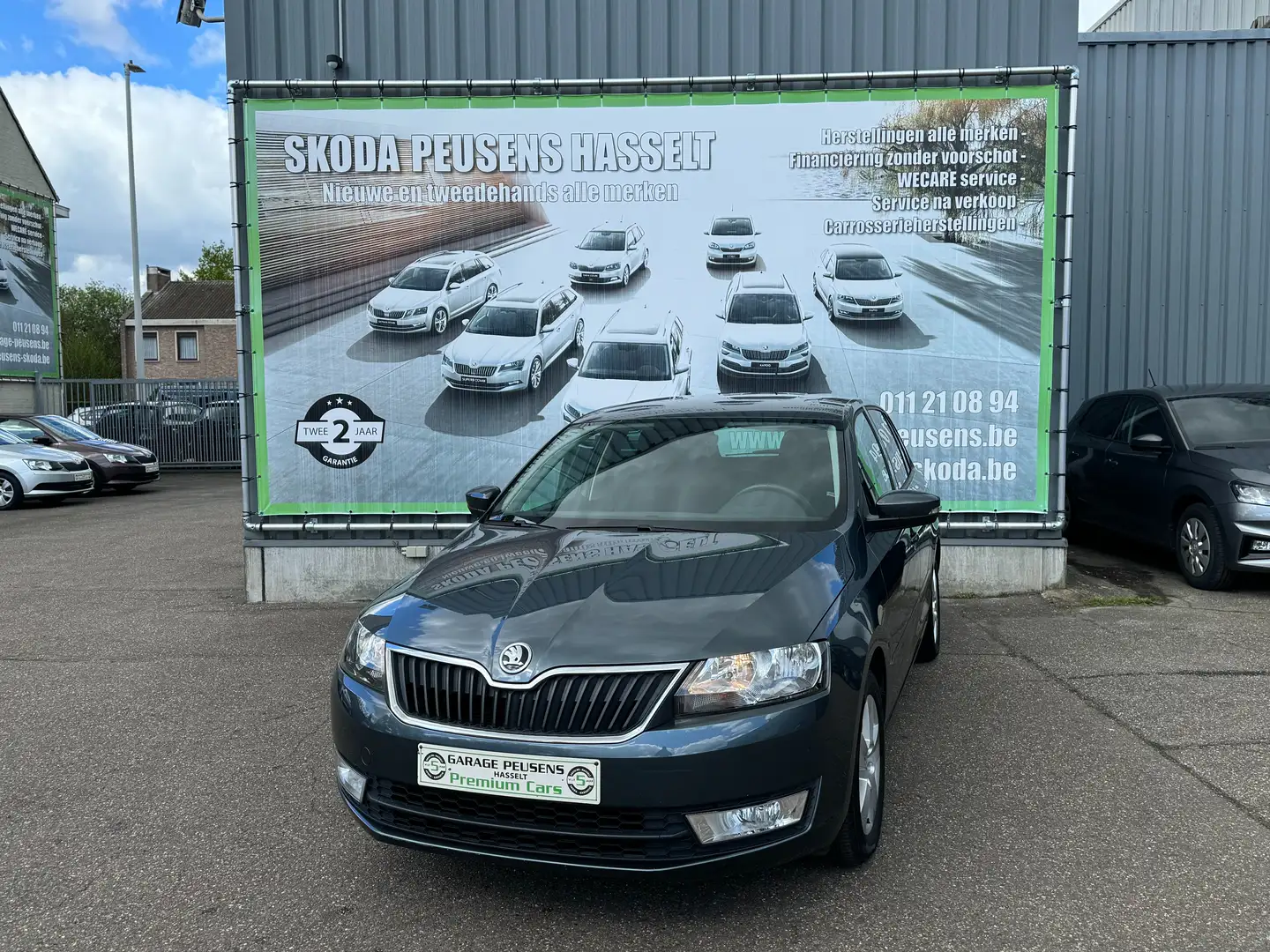 Skoda Rapid/Spaceback 1.2 TSI Ambition Grau - 1