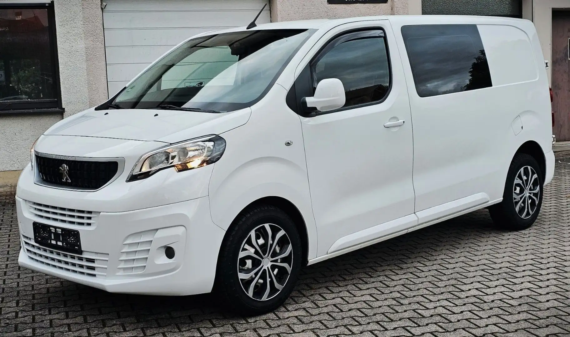 Peugeot Expert 2.0 HDI L2 TWINCAB 6 SITZER EURO 6 Weiß - 1