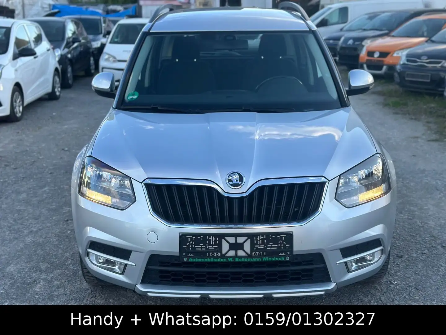 Skoda Yeti -DSG Automatik -TÜV + Inspektion Neu! -AHK Срібний - 2