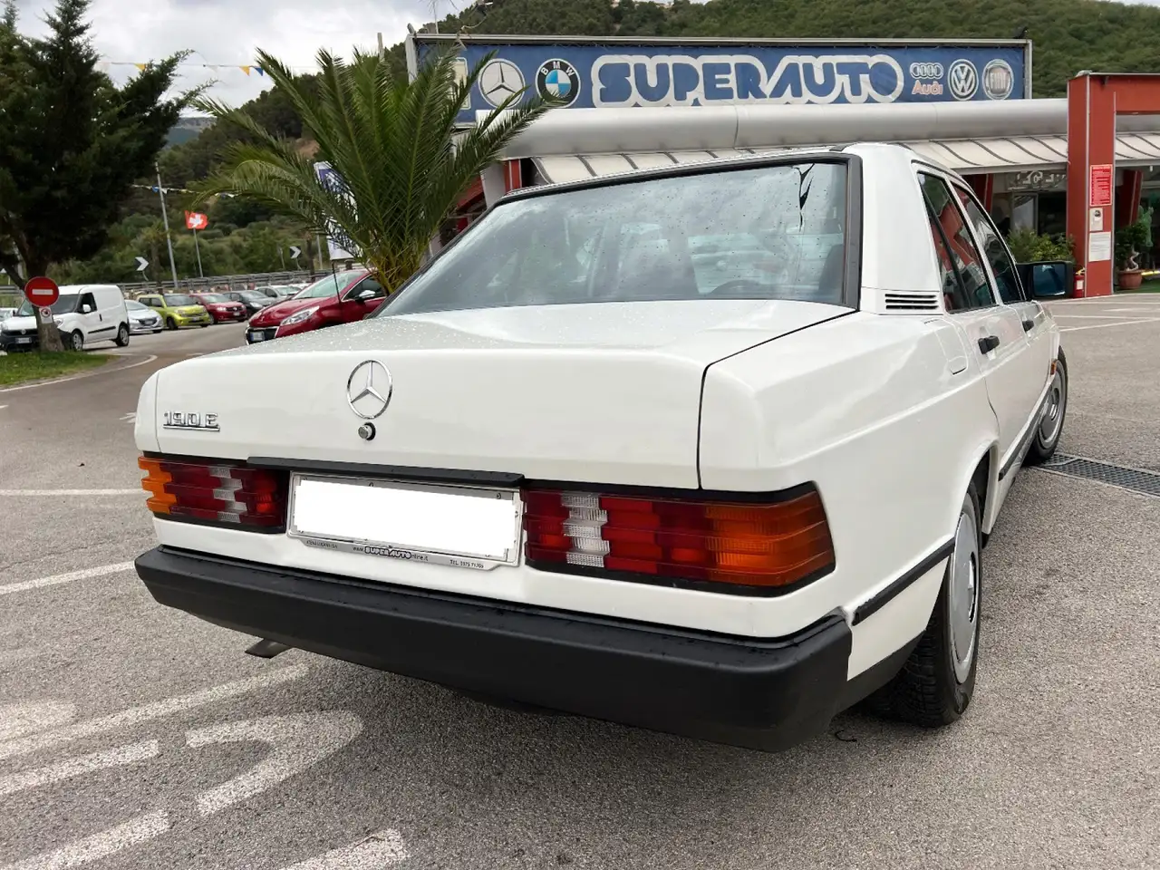 Mercedes-Benz 190 2.0 E 1° serie, foto 5