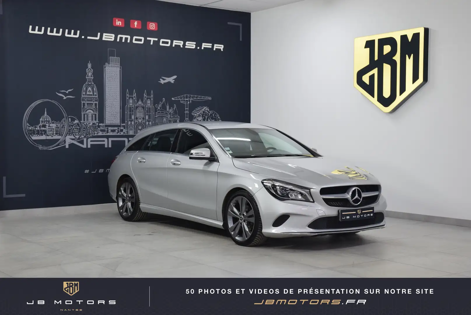 Mercedes-Benz CLA 200 200 7-G DCT Sensation Gris - 1