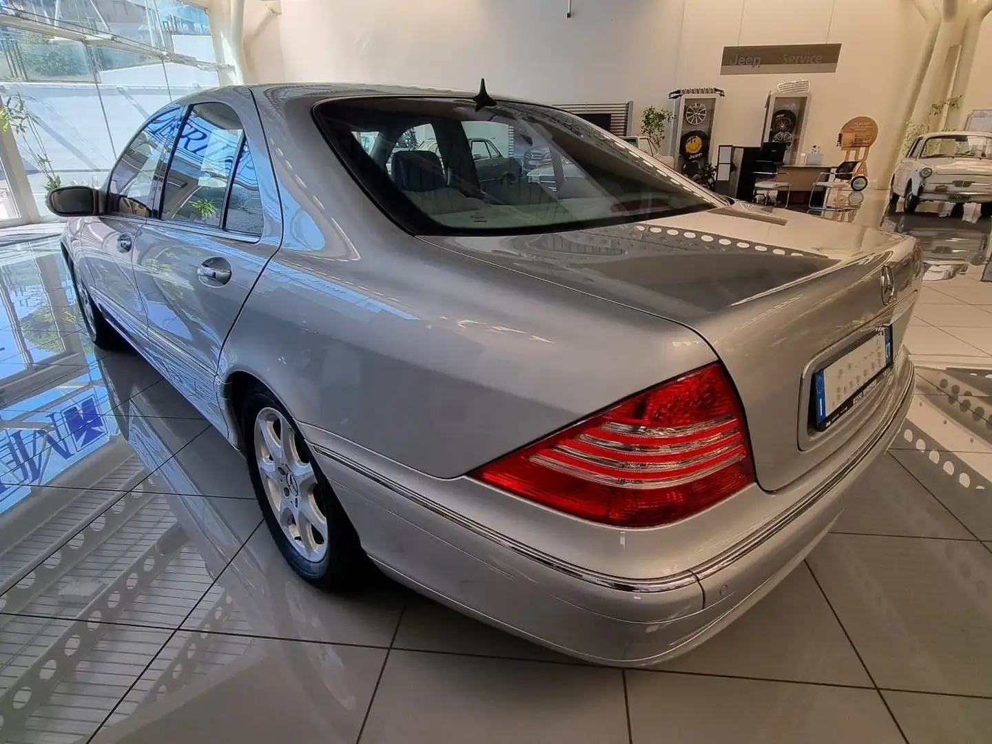 Mercedes-Benz S 500 S 500 4matic srebrna - 1
