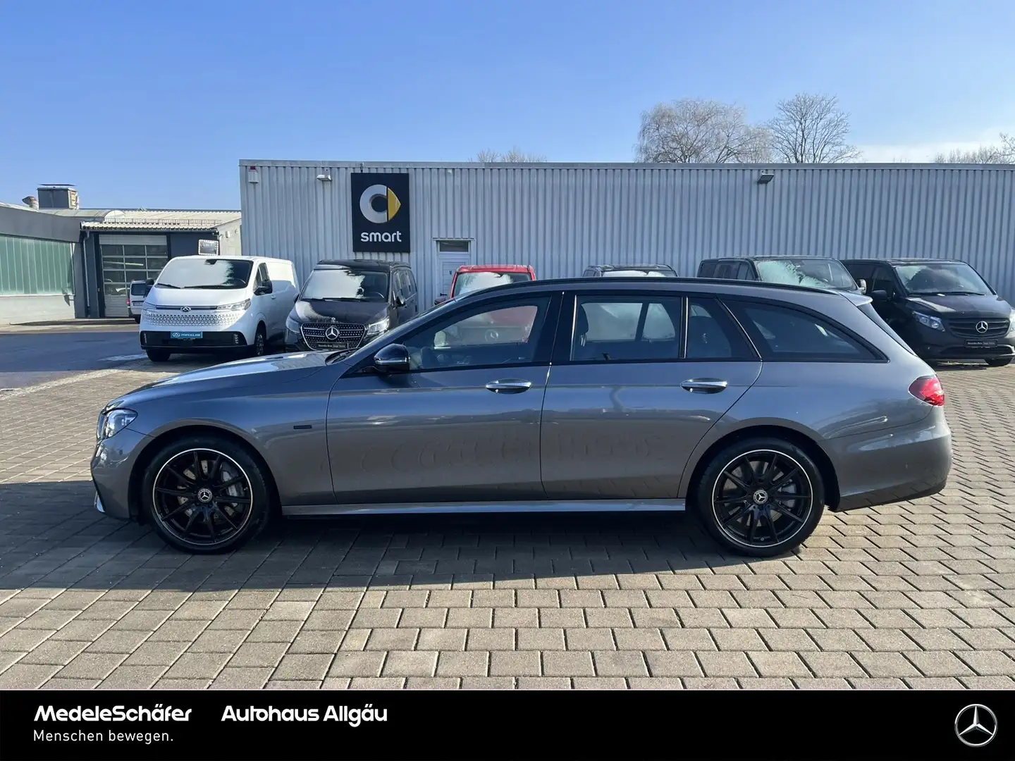 Mercedes-Benz E 450 E 450 T 4M AMG Night-Edition Airmatic AHK LEDER Grau - 2