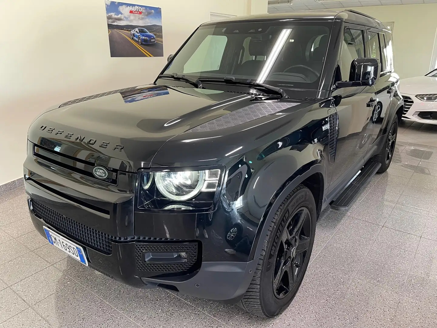 Land Rover Defender 110 3.0D I6 AWD Auto SE AUTOCARRO N1 + IVA (PROMO) Nero - 2