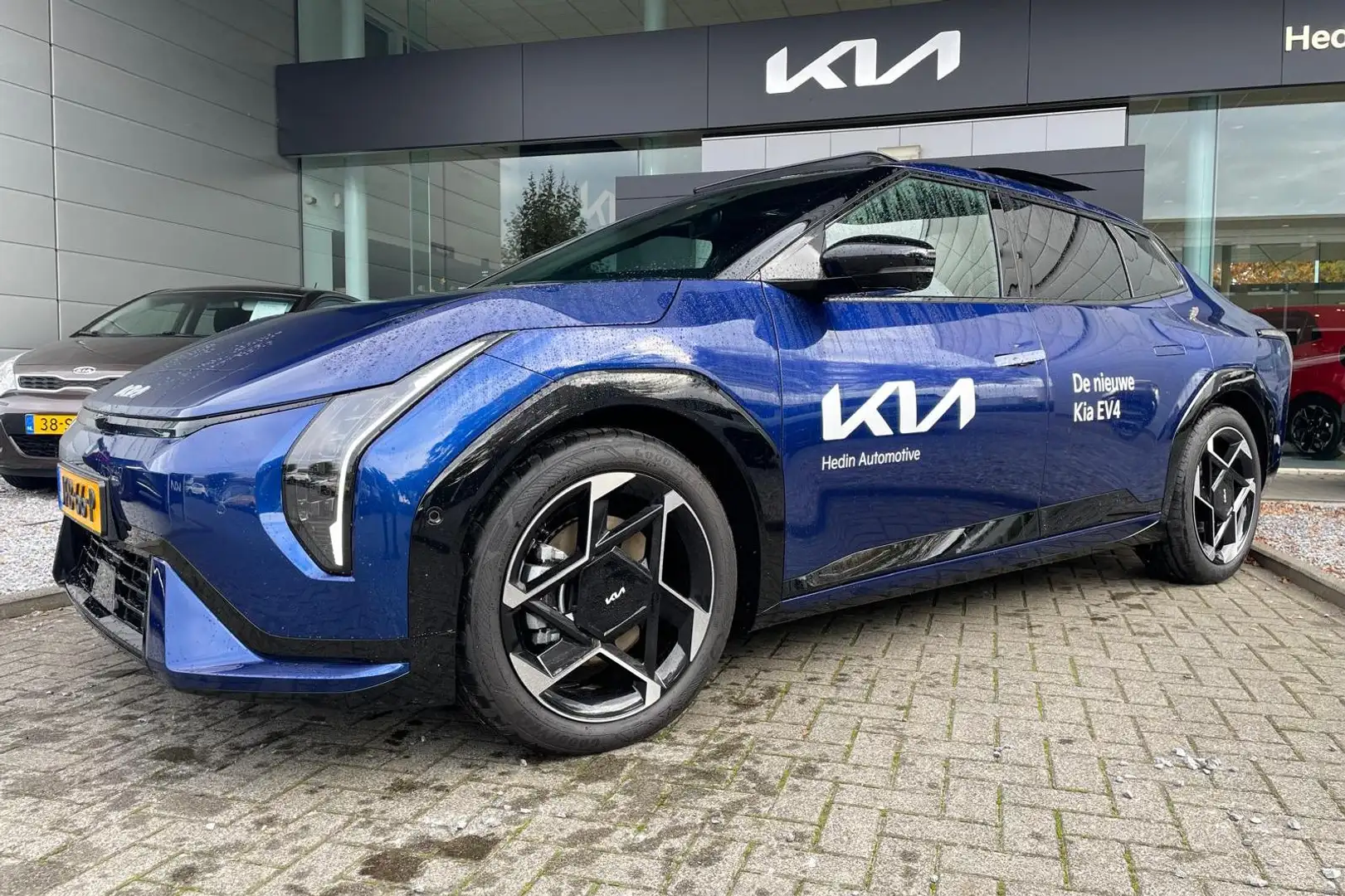 Kia EV4 Fastback GT-PlusLine 81.4 kWh | alleen beschikbaar Mauve - 2