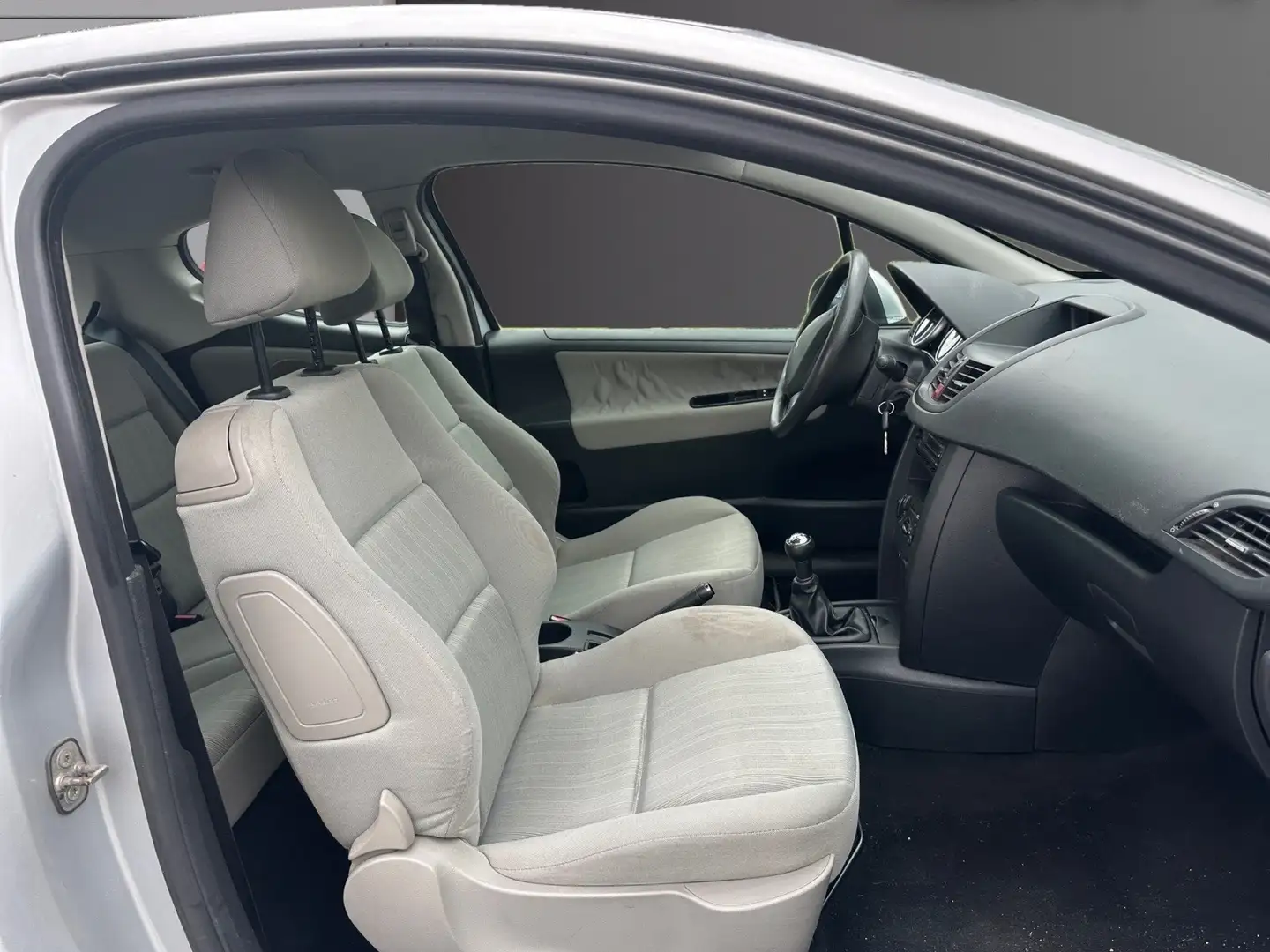 Peugeot 207 Urban Gris - 2