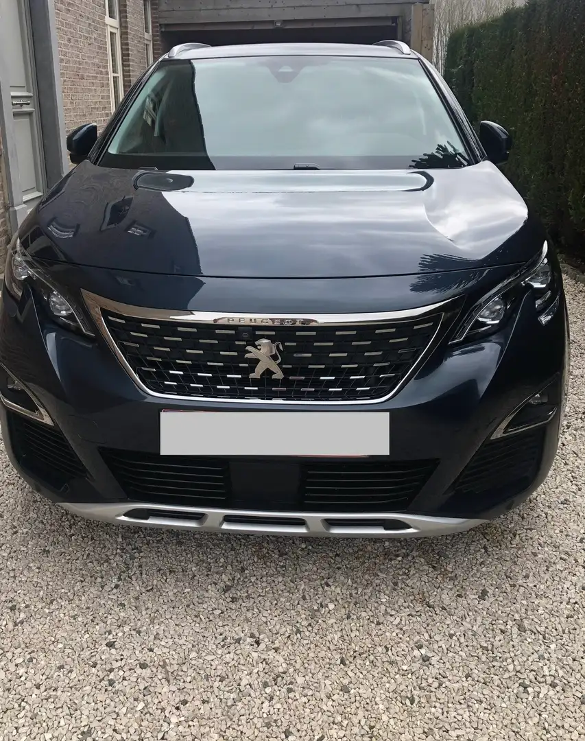 Peugeot 5008 PureTech 130 Allure.  5 plaatsen - 2