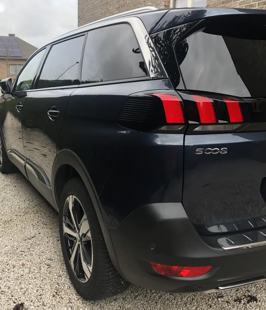 Peugeot 5008 PureTech 130 Allure.  5 plaatsen - 1
