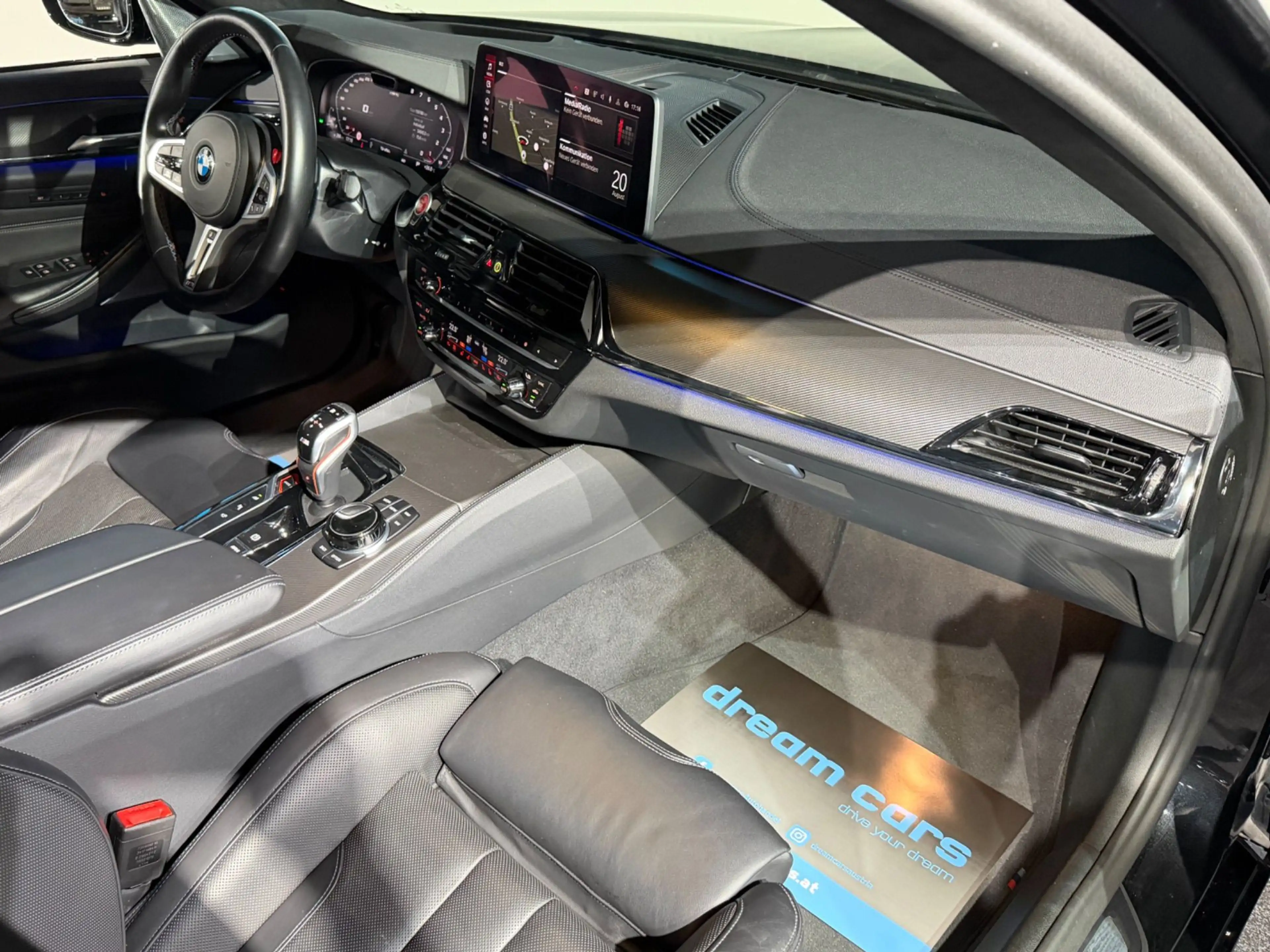 BMW M5 Facelift / Fond Entertainment / 1. Hand / — photo 39