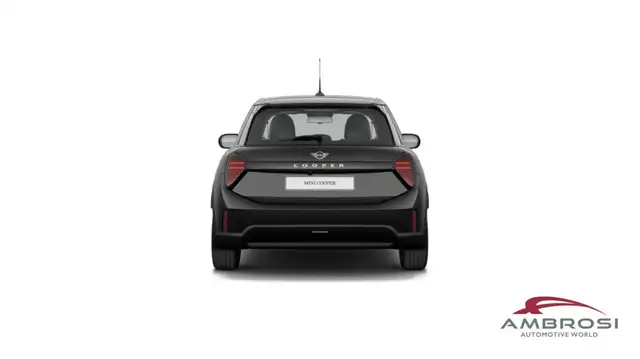 Mini Hatch view 4