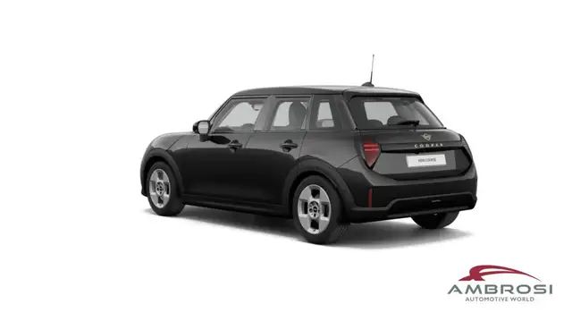 Mini Hatch view 3