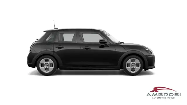 Mini Hatch view 6