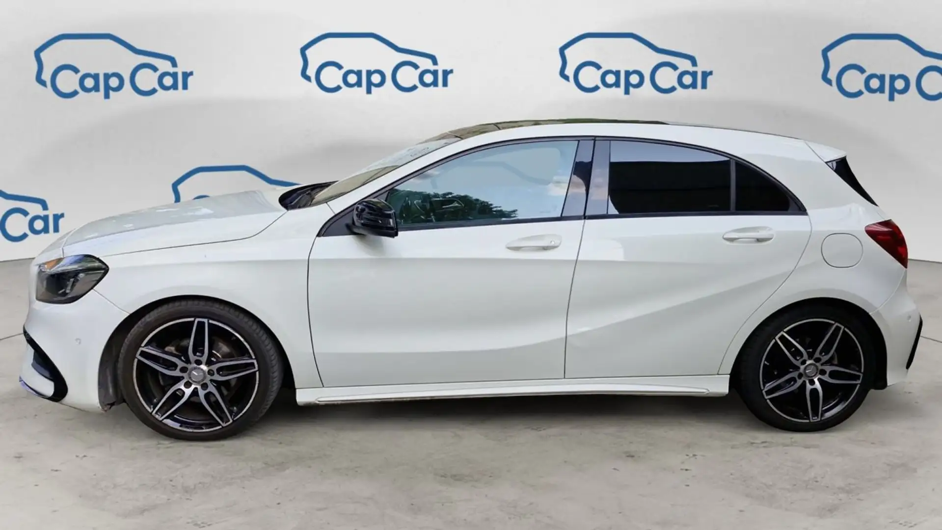 Mercedes-Benz A 180 180 d 109 7G-DCT Fascination - Automatique Toit ou Blanc - 2