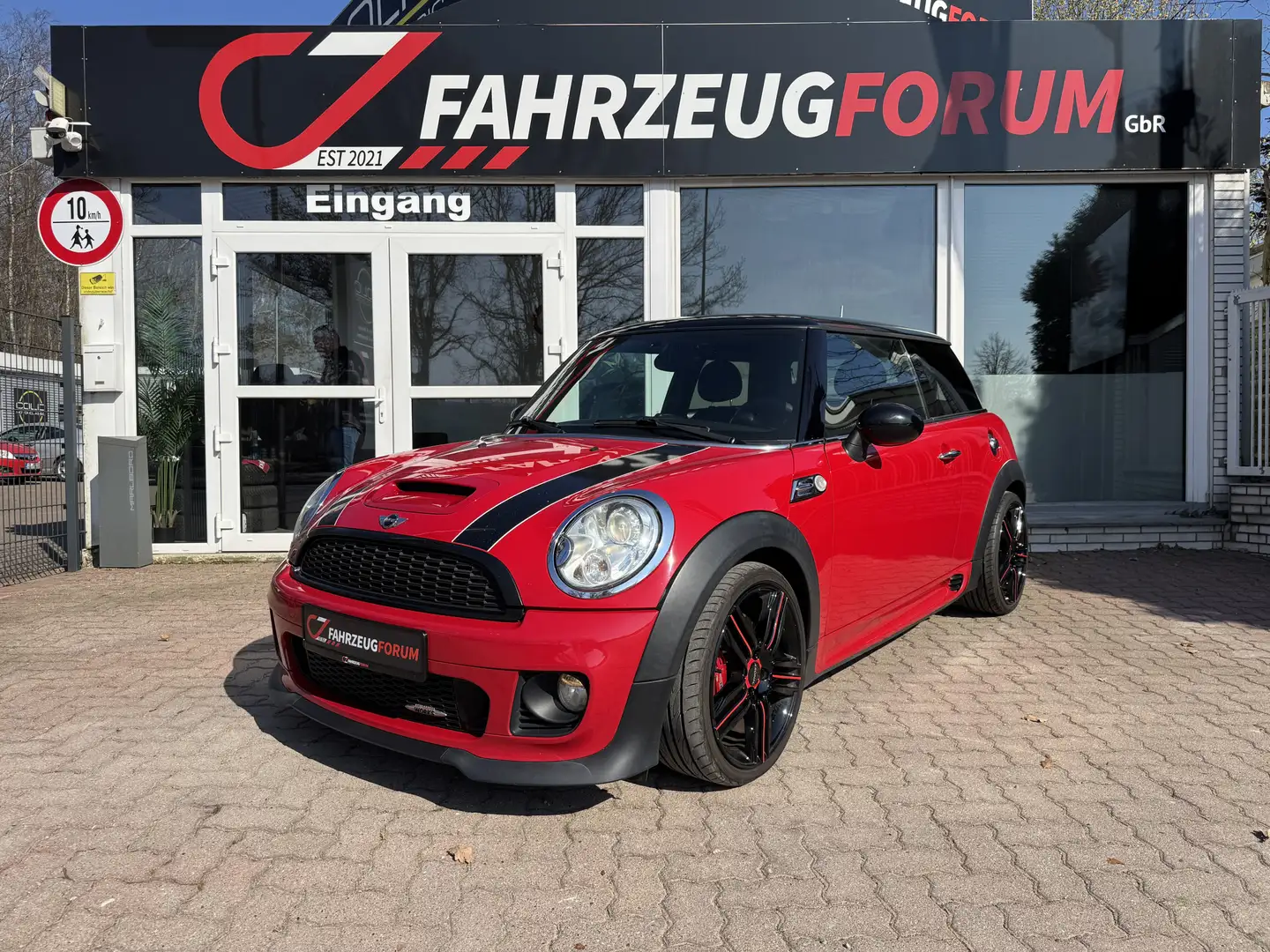 MINI Cooper S John Cooper Works*Bi-Xenon*Navi*HarmanK Rood - 1