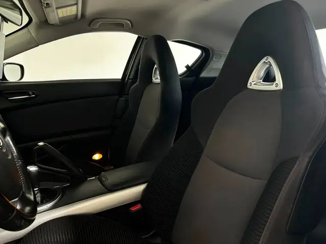 Mazda RX-8 view 8