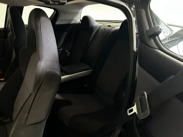 Mazda RX-8 view 10