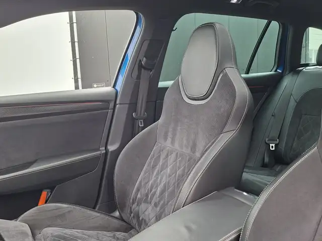 Skoda Superb view 10