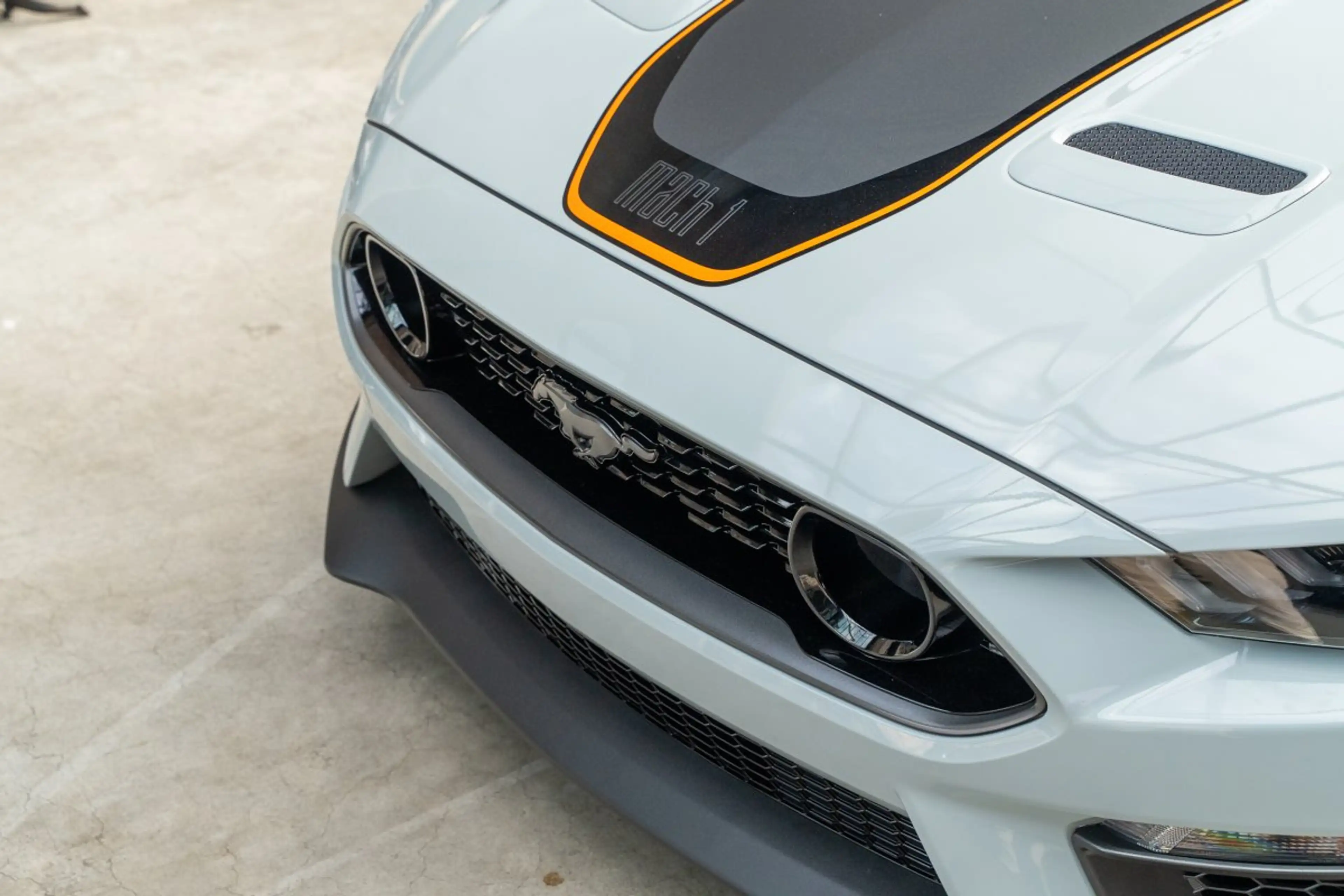 Ford Mustang MACH1 5.0 V8 1.Hand/Styling-Paket/Y-Speichen — photo 12