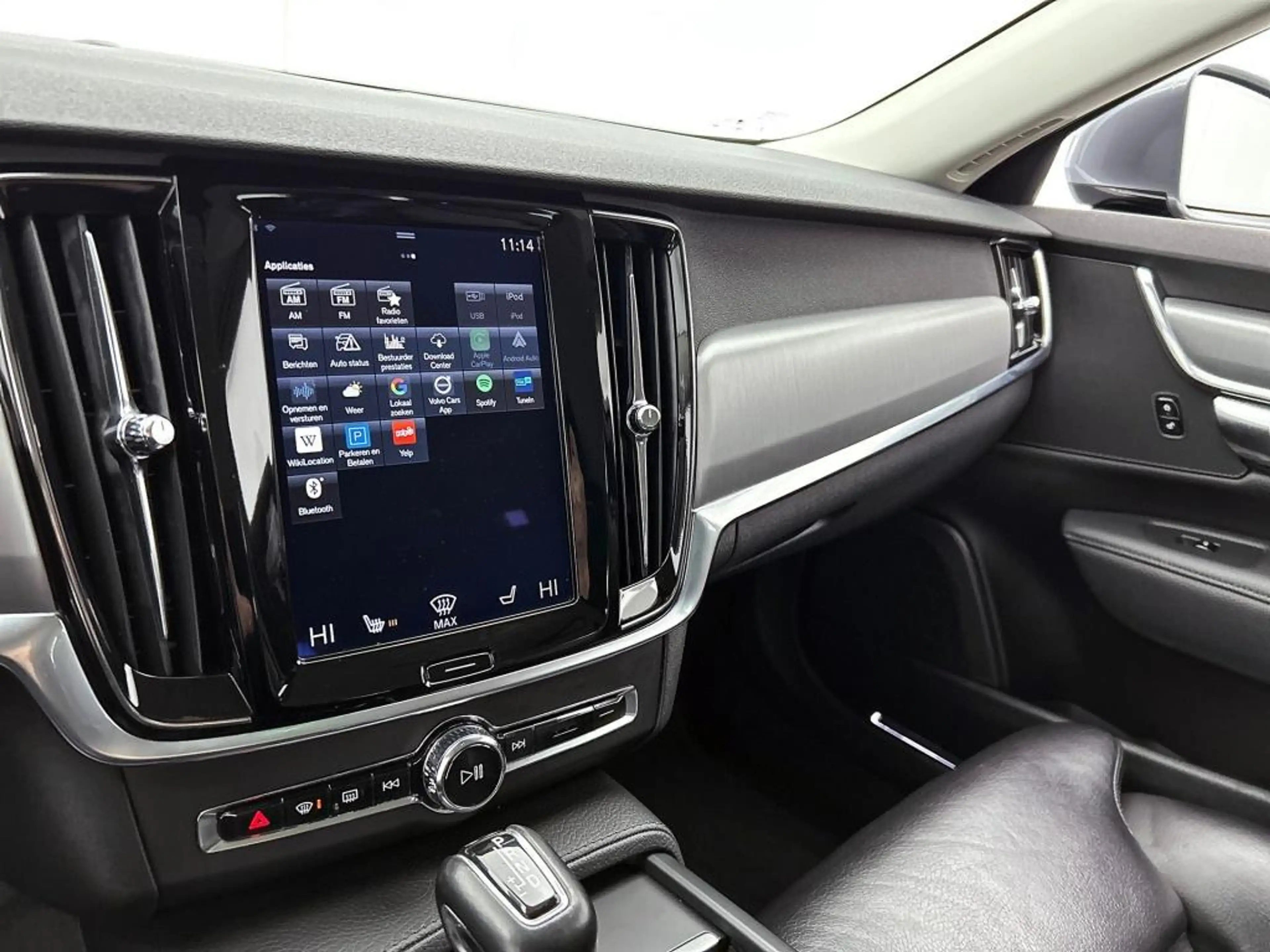 Volvo V90 2.0 T5 Momentum — photo 7