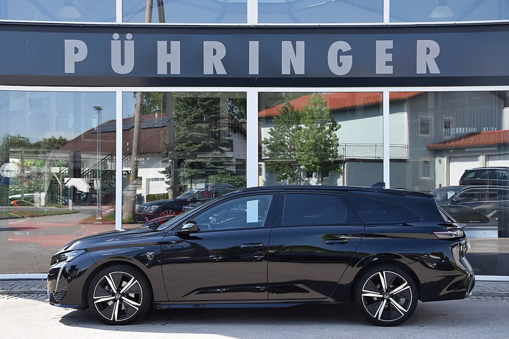 Peugeot 308 1.5 BlueHDi 130 SW GT (EURO 6e) Schwarz - 1