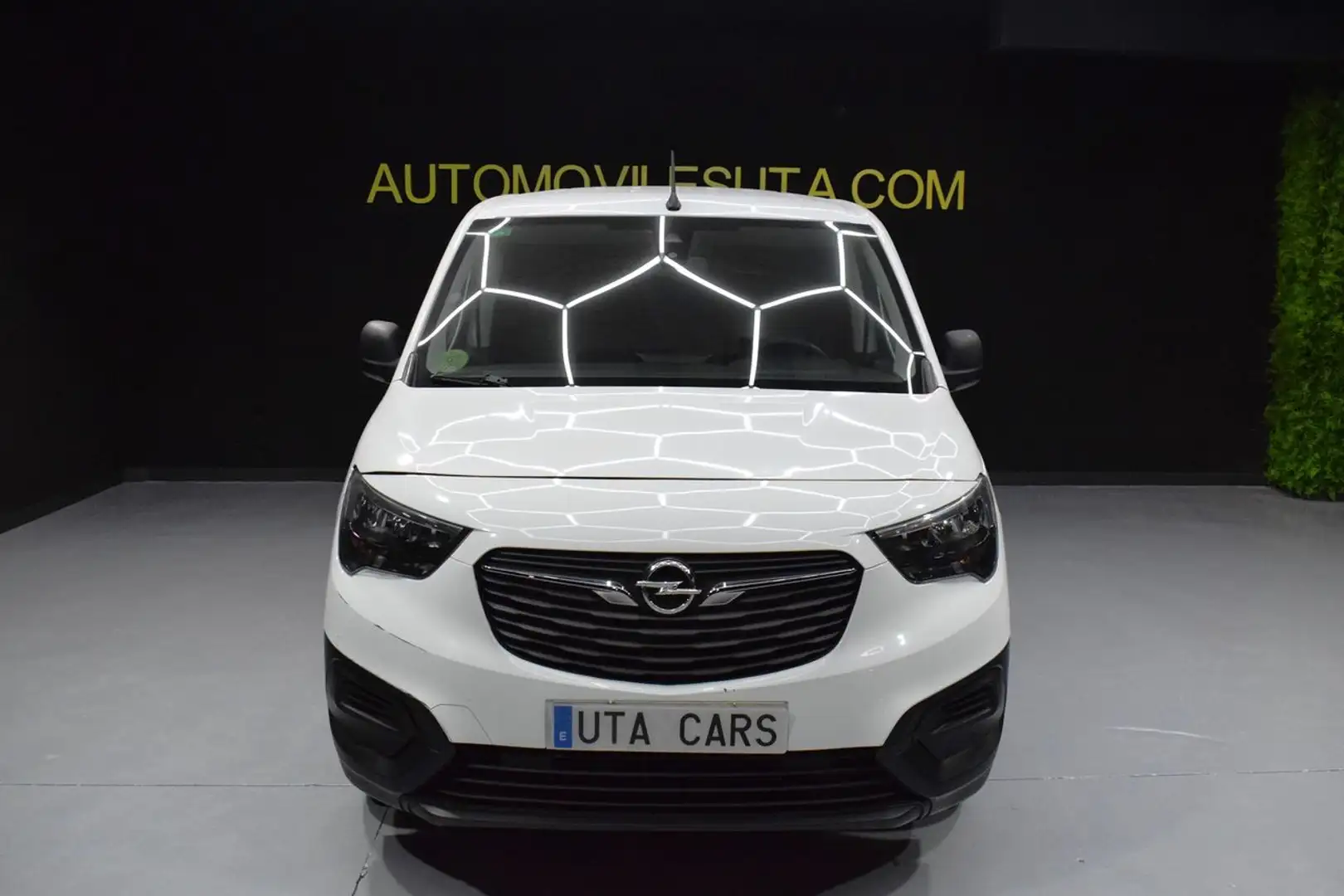 Opel Combo Tour 1.6CDTI EU6 Expression L2H1 105 Alb - 2