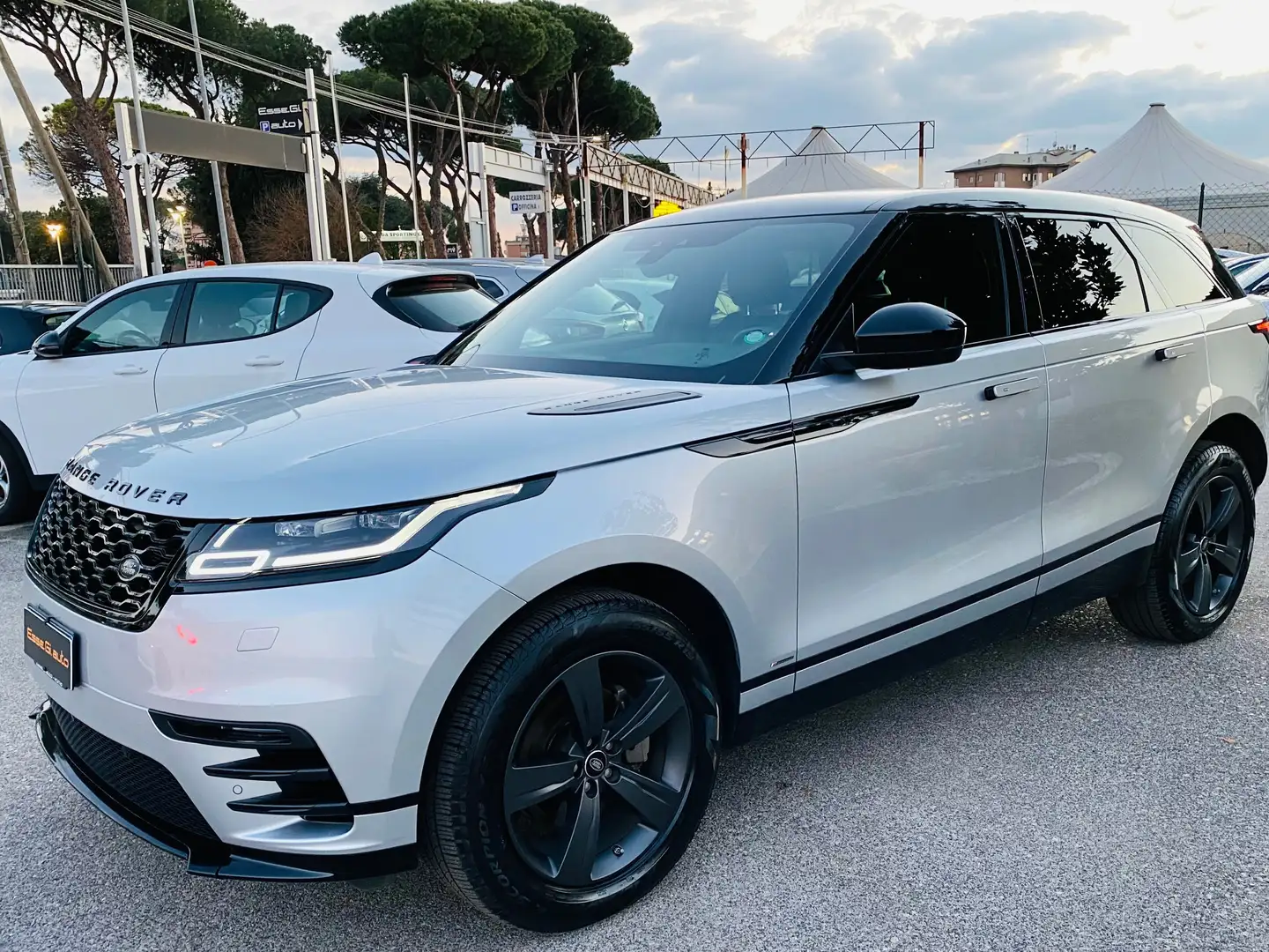Land Rover Range Rover Velar R-Dynamic **POSS.PACK MEDIA** VED.NOTE Argento - 1