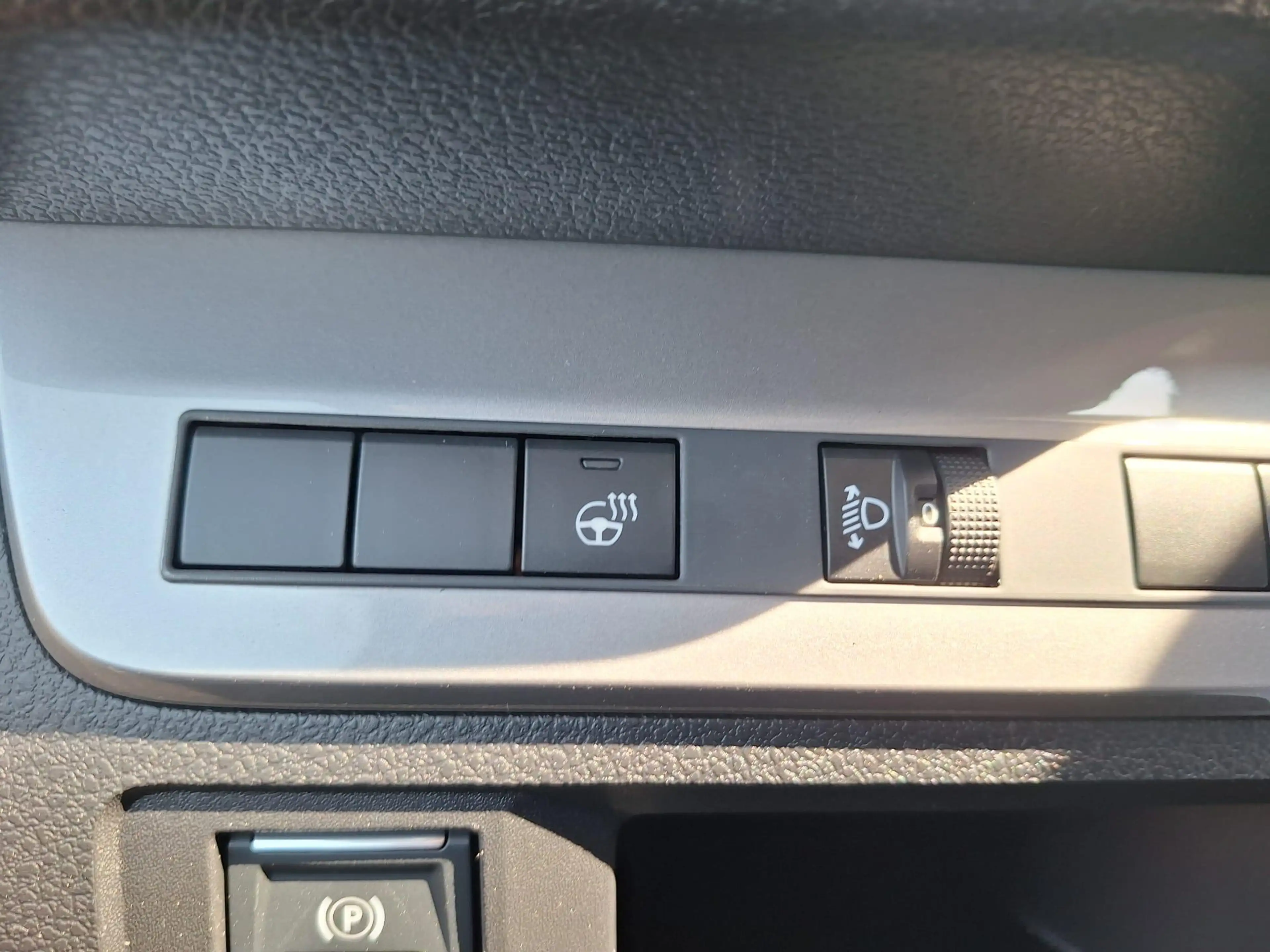 Peugeot Expert 2.2 BlueHDi 180 S&S EAT8 L3 DC | 6 persoons | Trek — photo 11