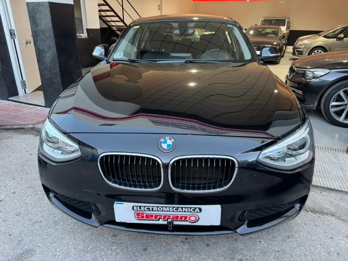 BMW 116 Pequeño Manual de 5 Puertas Blanc - 1