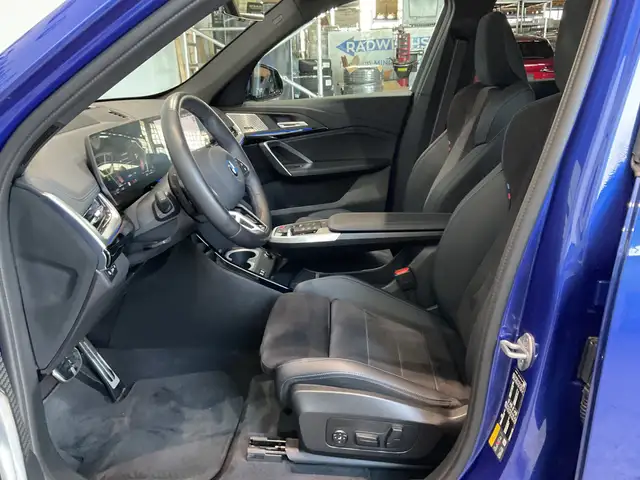 BMW X1 view 7