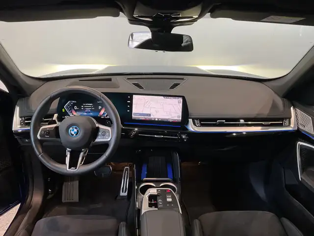 BMW X1 view 3