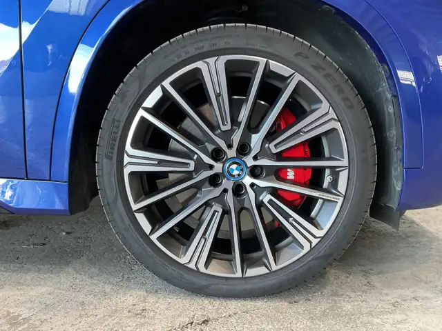 BMW X1 view 12