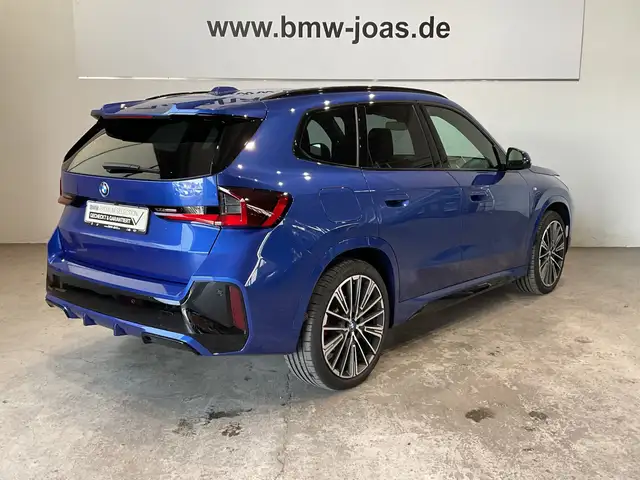 BMW X1 view 13