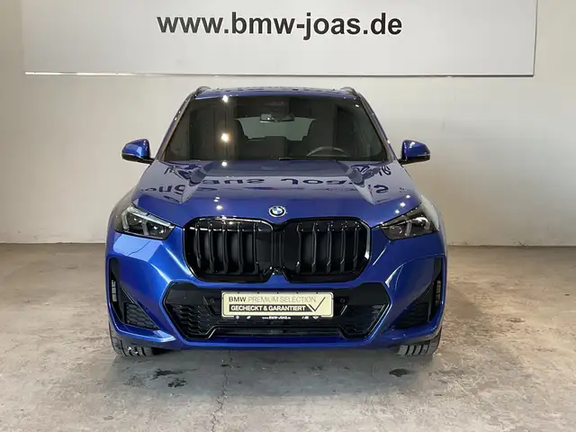 BMW X1 view 2