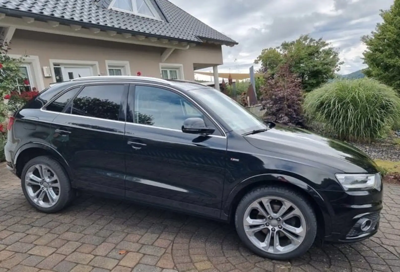 Audi Q3 2.0 TDI quattro S tronic - 2