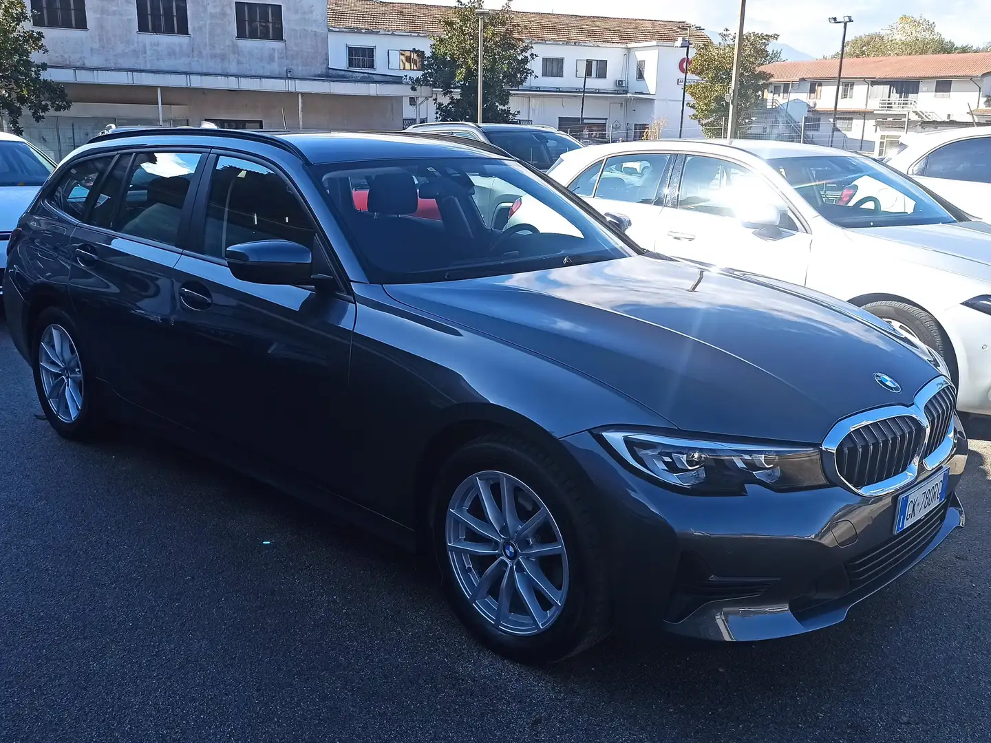 BMW 318 318d Touring mhev 48V Luxury **AUTOM+LED+FULL** Grigio - 2